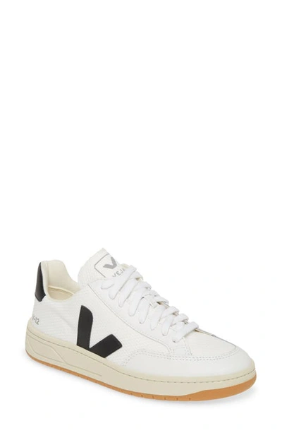 Veja V-12 Sneaker In White/ Black/ Extra-white