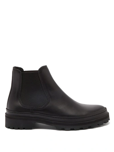 Apc Cali Leather Chelsea Boots In Black