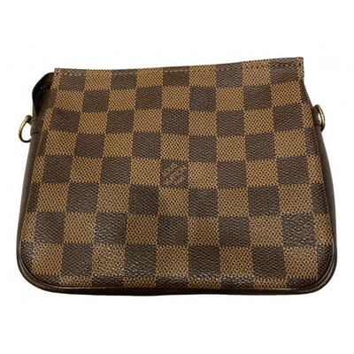 Pre-owned Louis Vuitton Pochette Accessoire Cloth Clutch Bag