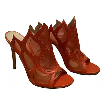 Pre-owned Gianvito Rossi Leather Mules In Red