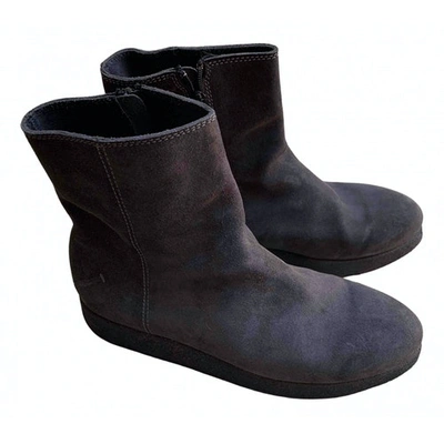 Pre-owned Costume National Grey Suede Boots