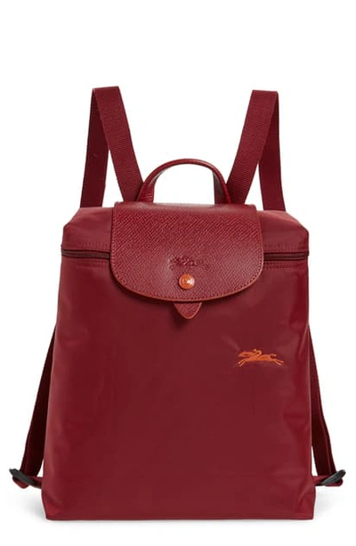 Longchamp Le Pliage Club Nylon Backpack In Garnet Red