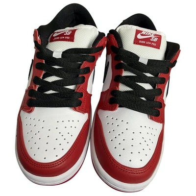 Pre-owned Nike Sb Dunk  Trainers In Red