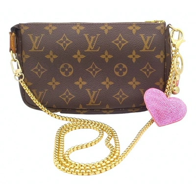 Pre-owned Louis Vuitton Pochette Accessoire Brown Cloth Clutch Bag