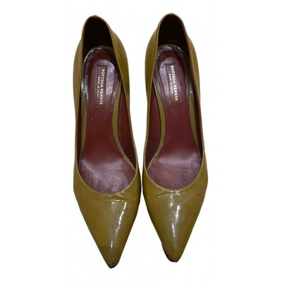 Pre-owned Bottega Veneta Patent Leather Heels In Khaki