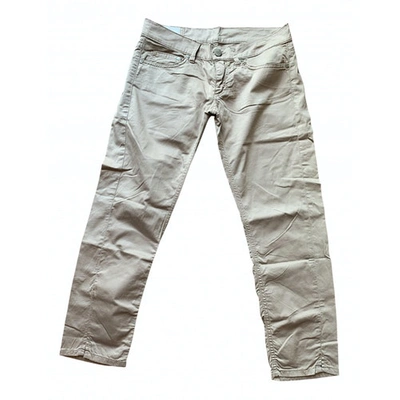 Pre-owned Dondup Trousers In Ecru