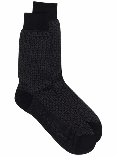 Ferragamo Monogram Knitted Socks In Black