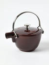 Staub 1-qt Round Tea Kettle In Red