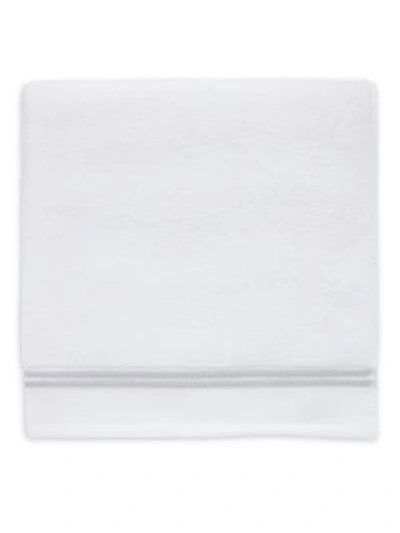 Sferra Aura Bath Cotton Towel In White Grey