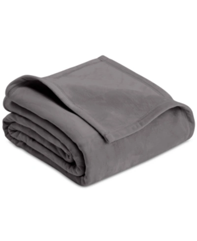 Vellux Plush Knit King Blanket Bedding In Tornado Grey