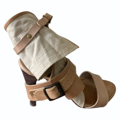 Pre-owned Chloé Leather Sandal In Beige