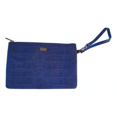 Pre-owned Hugo Boss Leather Clutch Bag In Blue