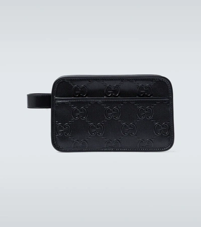 Gucci Gg-embossed Leather Washbag In Black