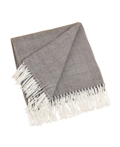 Saro Lifestyle Classic Herringbone Throw In Brown