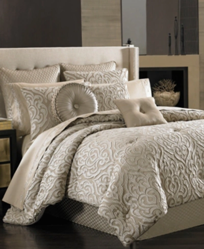 J Queen New York Astoria King 4-pc. Comforter Set Bedding In Sand