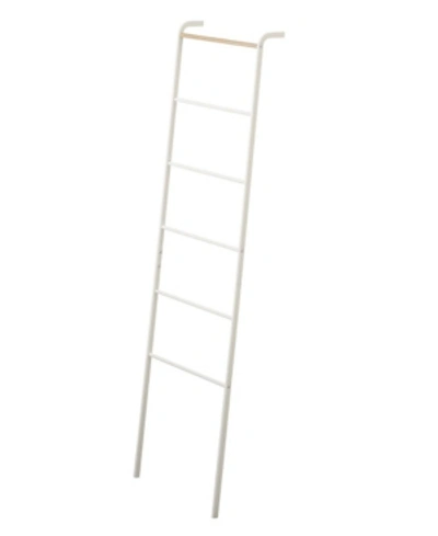 Yamazaki Home Tower Leaning Ladder Hanger