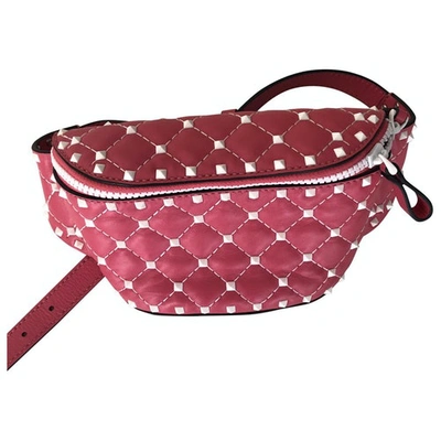 Pre-owned Valentino Garavani Rockstud Spike Leather Clutch Bag In Pink
