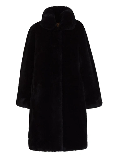 Bully Shearling Coat In Nero