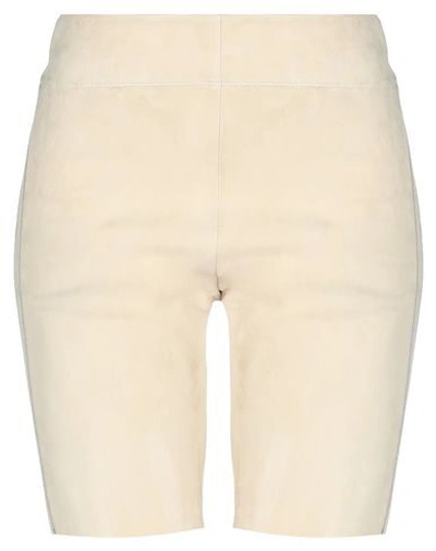 Jil Sander Woman Shorts & Bermuda Shorts Beige Size 2 Lambskin