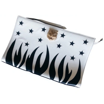 Pre-owned Gucci Animalier Leather Clutch Bag In White