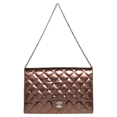 Pre-owned Chanel Metallic Bronze Quilted Patent Leather Flap Chain Clutch In Brown
