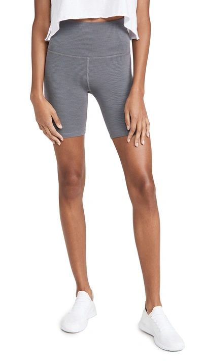 Beyond Yoga Heather Rib Biker Shorts In Grey Heather