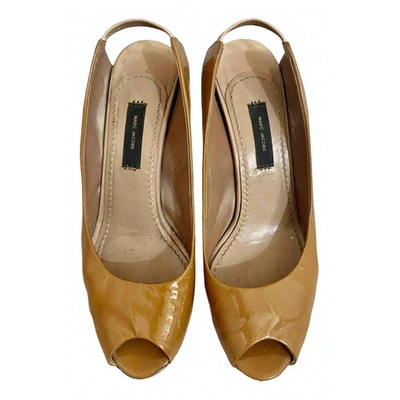 Pre-owned Marc Jacobs Leather Sandal In Camel