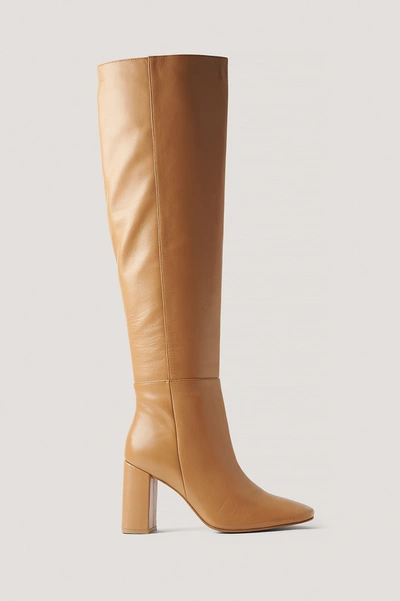 Na-kd Knee High Leather Boots - Beige In Tan