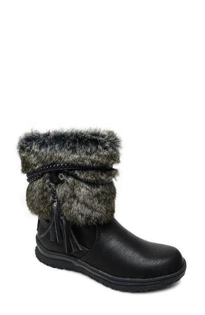 Minnetonka Everett Water Resistant Faux Fur Boot In Black/faux Fur