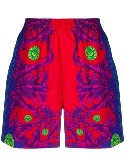 Versace Medusa Trionfo Print Shorts In Red