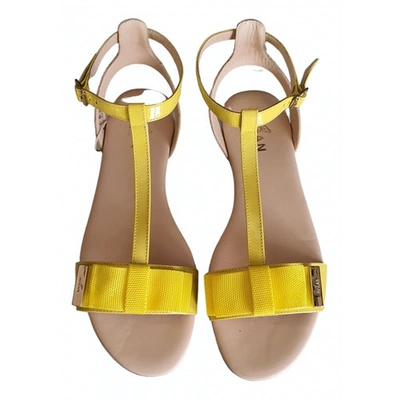 Pre-owned Hogan Yellow Patent Leather Sandals
