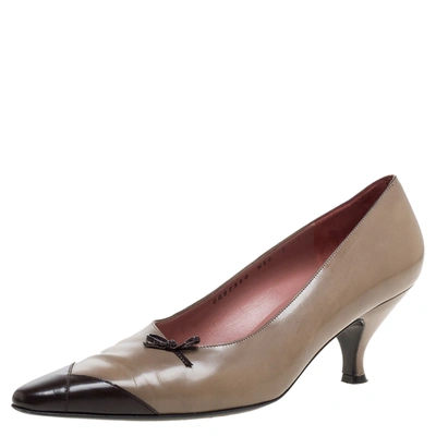 Pre-owned Ferragamo Beige/brown Leather Bow Detail Pumps Size 39.5