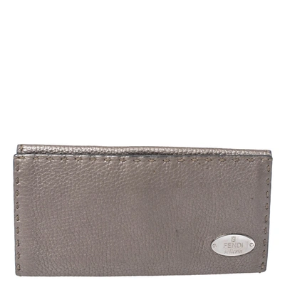 Pre-owned Fendi Metallic Selleria Leather Continental Wallet