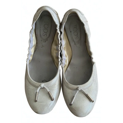 Pre-owned Tod's Silver Leather Ballet Flats
