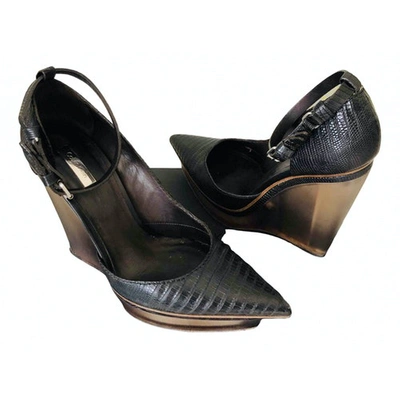 Pre-owned Calvin Klein Collection Leather Heels In Black