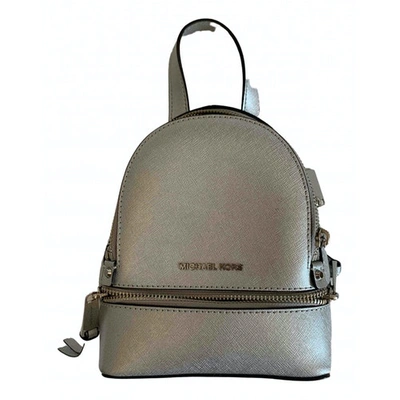 Pre-owned Michael Kors Silver Leather Backpack