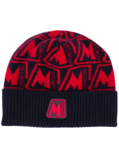 Moncler Intarsia Logo Beanie In Red