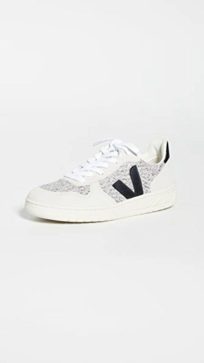 Veja Gray V-10 Sneakers In Snow Black