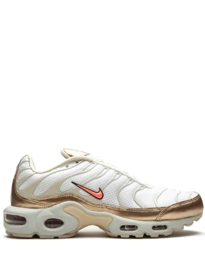 Nike Air Max Plus Low-top Sneakers In White