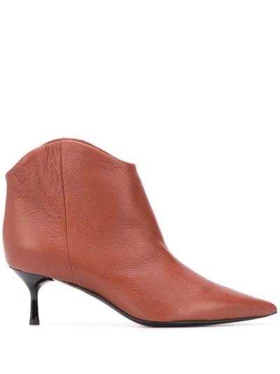 Agl Attilio Giusti Leombruni Pointed Ankle Boots In Red