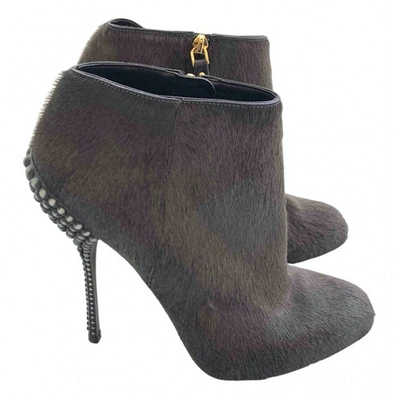 Pre-owned Sergio Rossi Pony-style Calfskin Ankle Boots In Grey