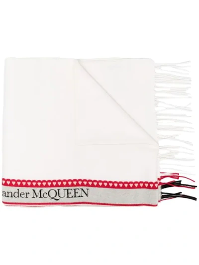Alexander Mcqueen Logo-tape Fringe-hem Scarf In White,black,red