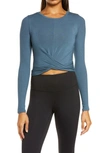 Alo Yoga Cover Long Sleeve Tee In Deep Jade