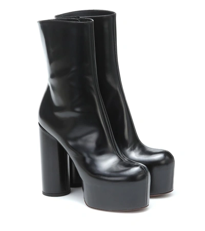 Vetements Platform Heeled Leather Ankle Boots In Black