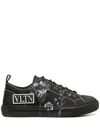 Valentino Garavani Vltn-print Low-top Sneakers In Black/gray