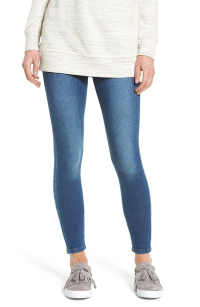 Lyssé Plus Size Toothpick Stretch Denim Leggings In Midwash
