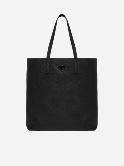 Prada Shopper In Pelle Saffiano Con Placca-logo In Nero