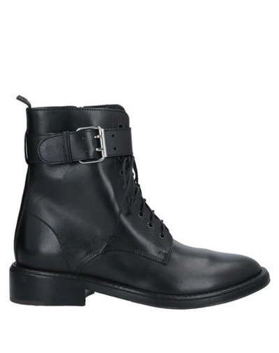 Elia Maurizi Ankle Boots In Black