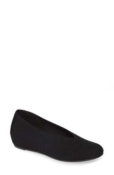 Eileen Fisher Seam Knit Flats Women's Shoes In Black Fabric