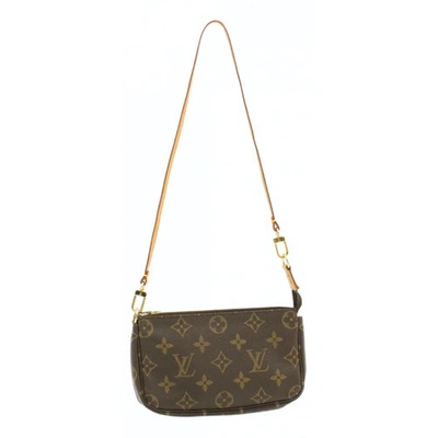 Pre-owned Louis Vuitton Pochette Accessoire Brown Cloth Clutch Bag